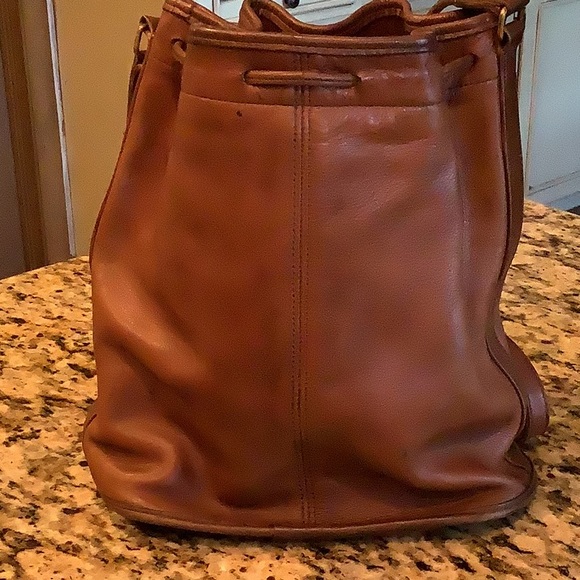 Gorgeous Vintage Coach Bucket Bag 💛💛 - Picture 5 of 10